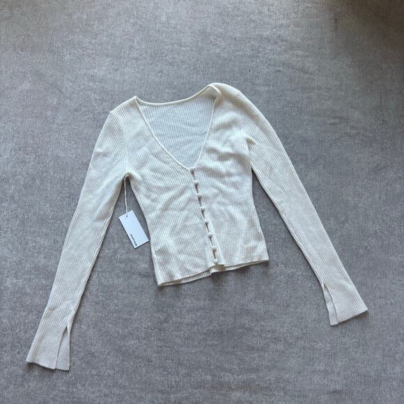 Reformation Sweaters - NWT Reformation Cashmere Sweater